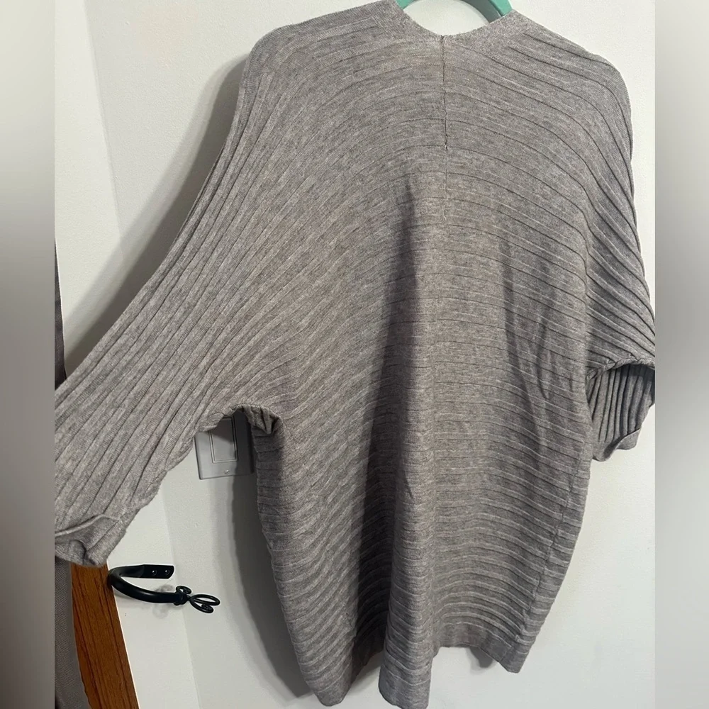 Oversized open front grey ribbed cardigan size Medium NWT